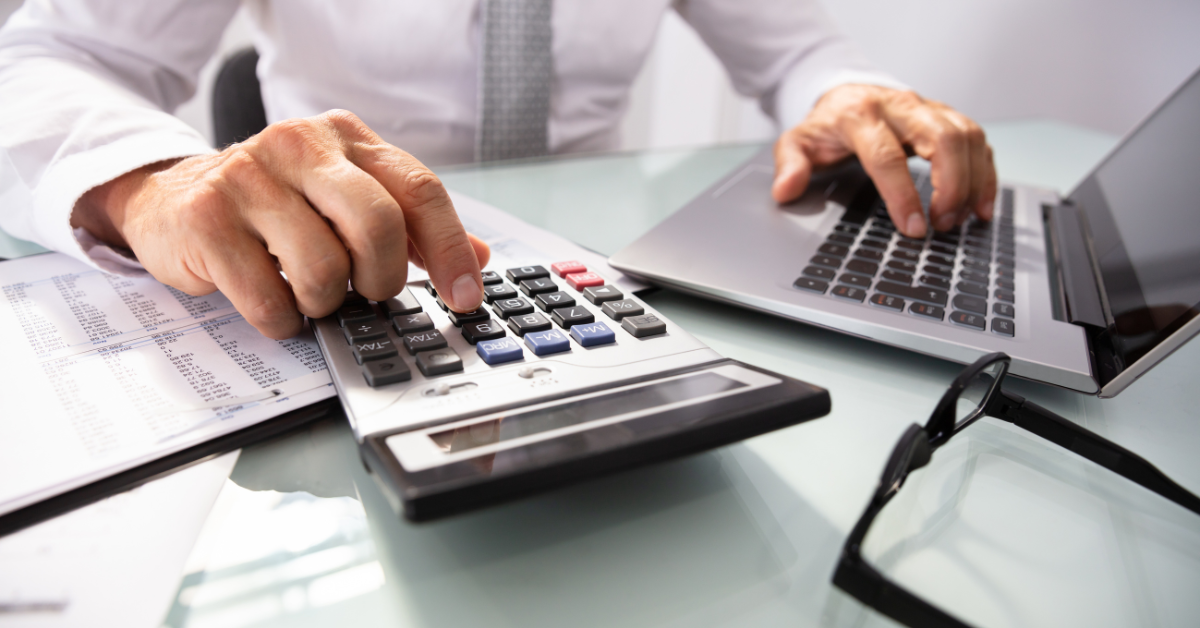 Hiring a tech vs outsourcing, a cost breakdown